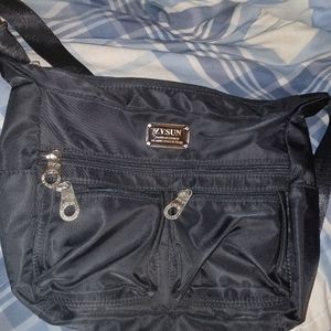 Zysun black purse